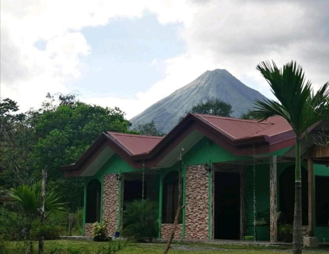 Bamboo Arenal Apartment La Fortuna Екстериор снимка